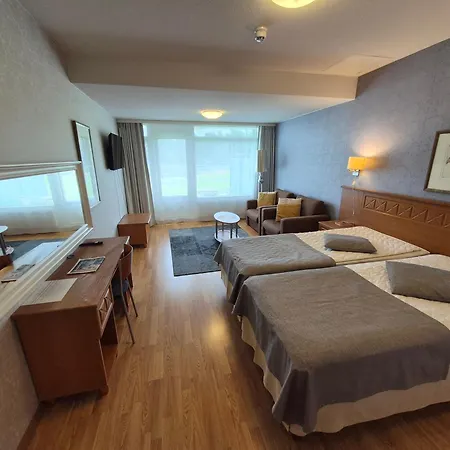 公寓 Ikaalisten Kylpylae Rantahuoneisto Terme *